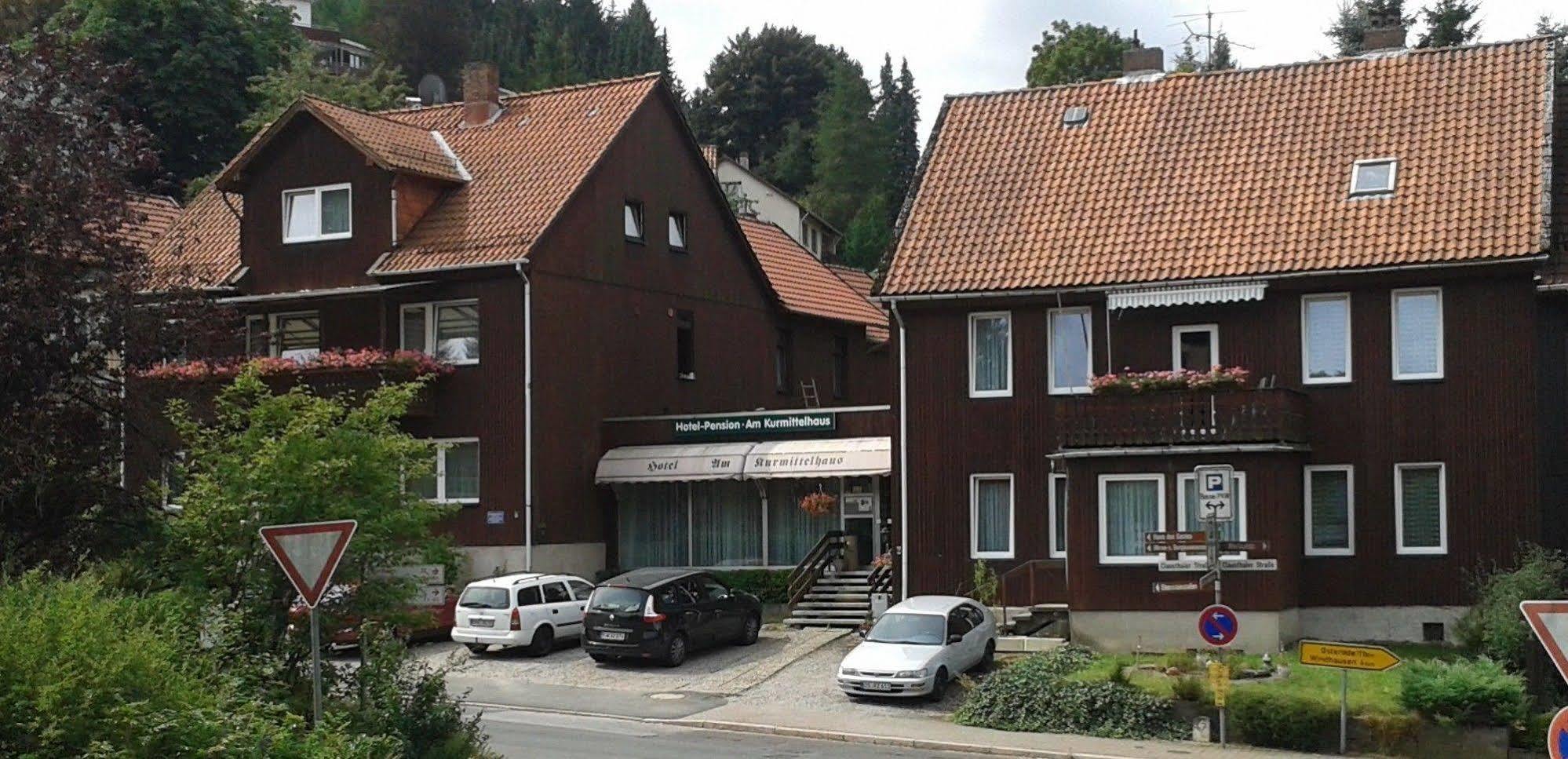 Hotel Pension Am Kurmittelhaus Бад-Грунд Экстерьер фото